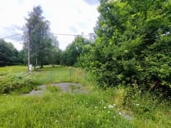działka nr 844 o pow. 1900 m2 położona w miejscowości Kamień, gm. Czernichów, dla której Sąd Rejonowy dla Krakowa-Krowodrzy w Krakowie VII Zamiejscowy Wydział Ksiąg Wieczystych z siedzibą w…