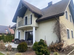 udział 4/10 w nieruchomości gruntowej zabudowanej budynkiem mieszkalnym