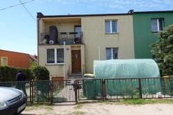 udział wynoszący 1/3 w domu jednorodzinnym położonym w Starogardzie Gdańskim przy ul. Obrońców Poczty Gdańskiej 40