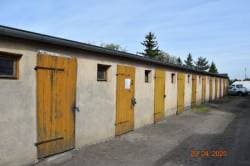 Nieruchomość lokal niemieszkalny o powierzchni użytkowej 8,70 m2 położony w budynku gospodarczo-garażowym