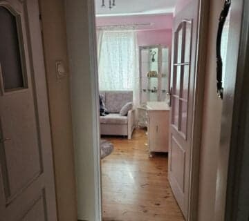 Mieszkanie – 3 pokoje w Sieradzu, spółdzielcze własnościowe prawo — miniatura 4
