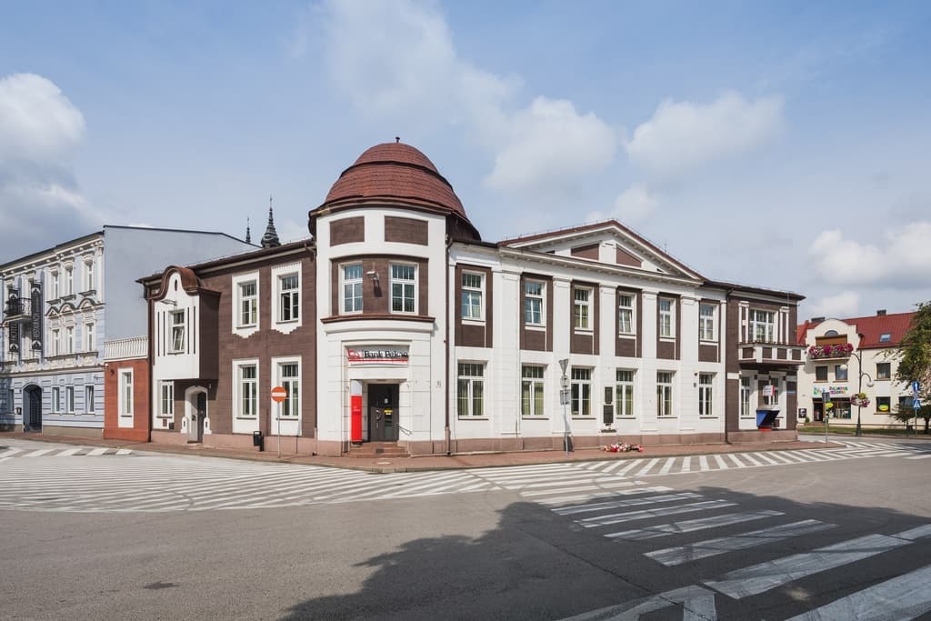 Wieluń, pl. Kazimierza Wielkiego 3