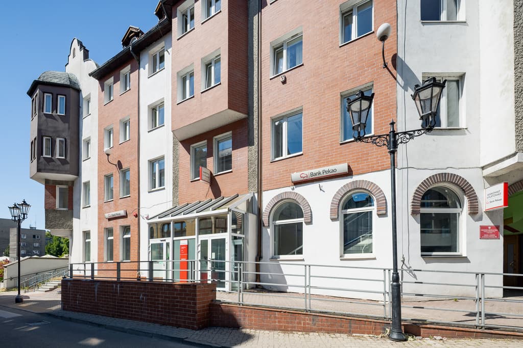 Kłodzko, pl. Bolesława Chrobrego 20, 20a, 20b