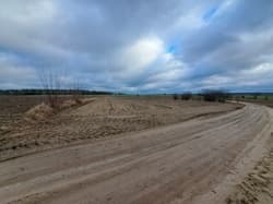 dz.nr 62/5 grunty rolne, przeznaczone pod zabudowę rodzinną