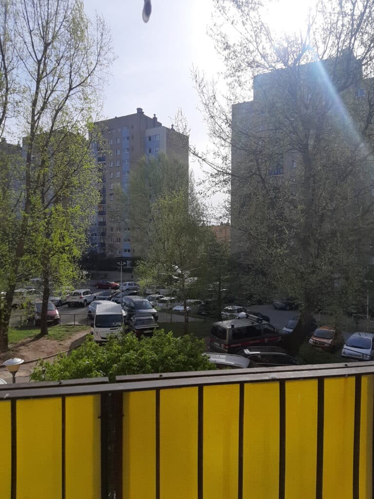 SM "Dębina": OGŁOSZENIE O PRZETARGU NA SPRZEDAŻ LOKALU MIESZKALNEGO 8-8 - Osiedle Dębina — miniatura 3