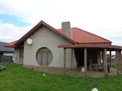 udział w wysokości 1/2 części nieruchomości - działka nr 514/15