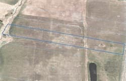 Działka ewidencyjna nr 611 (łąki trwałe) o pow. 0,0500 ha, położona w miejscowości Sielec gm. Leśniowice, stanowiąca w 1/2 części własność dłużnika Bondaruk Danuta