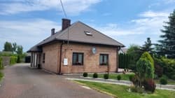Nieruchomość gruntowa zabudowana położona w miejscowości Zalesie, gm. Łuków, o łącznej powierzchni 0,1620 ha, dla której Sąd Rejonowy w Łukowie V Wydział Ksiąg Wieczystych prowadzi KW o numerze…