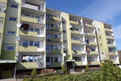 udziału 1/2 w nieruchomości położonej w Szczecinie przy ul. os. Kasztanowe 55 E/9
