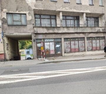 Działka z budynkiem biurowo – handlowym w Sierpcu