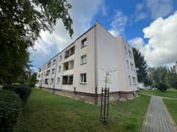 udział w wysokości 9/48 w prawie własności nieruchomości lokalowej mieszkalnej